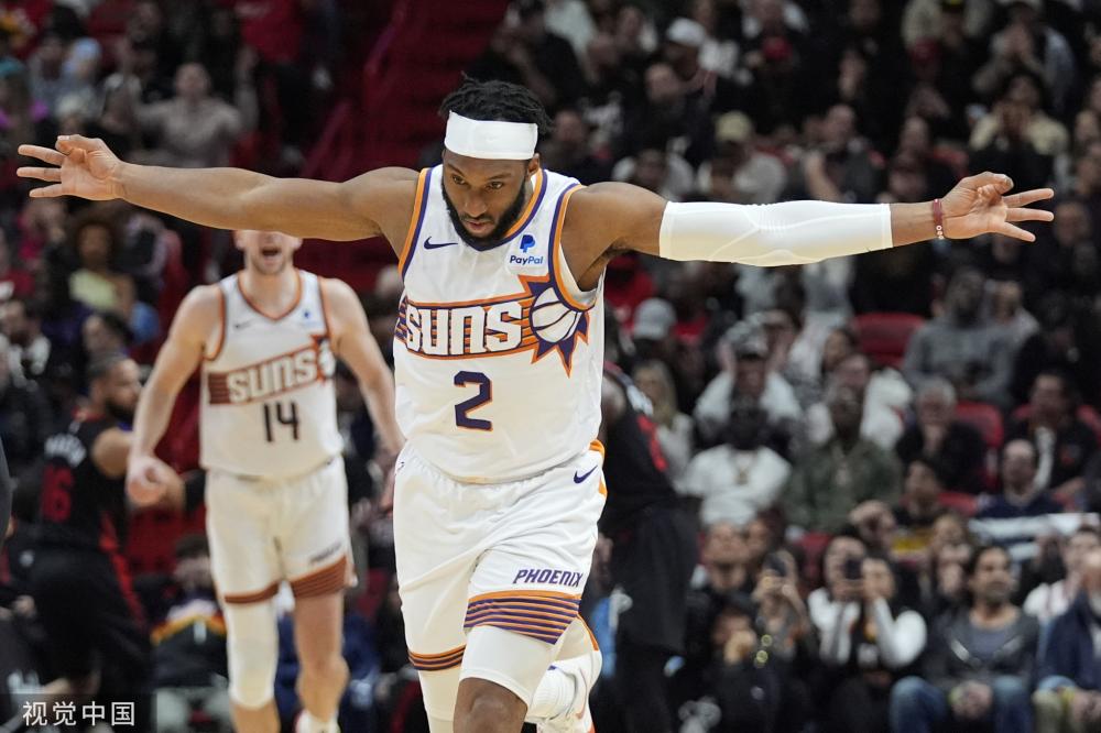 离开赛场 离开赛场