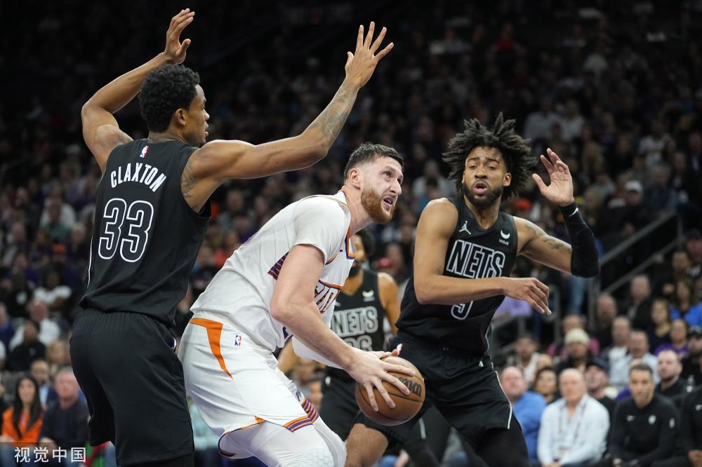 球员也在比 球员也在比